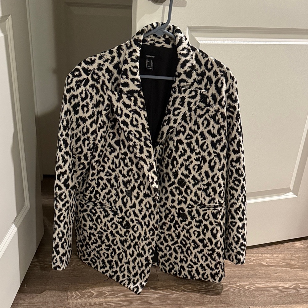 Forever 21 Leopard Print Blazer